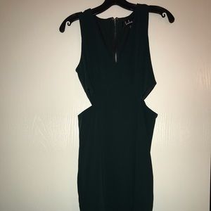 Lulu’s green cutout dress